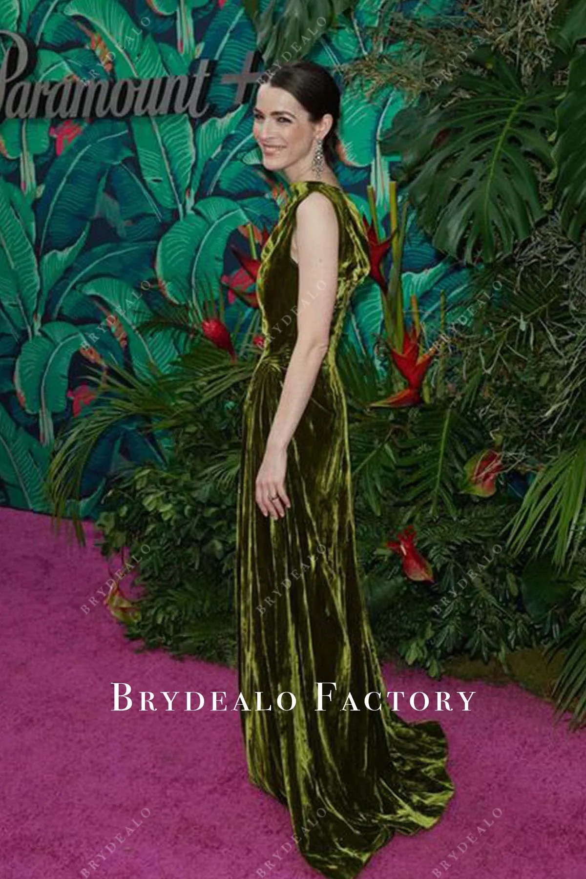 Bee Shaffer Army Green Velvet Dress 2023 Tony Awards