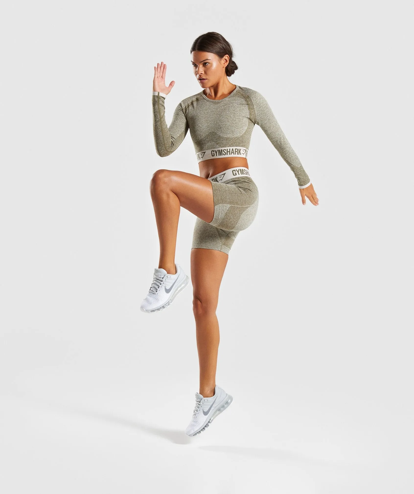 Gymshark Flex Shorts - Khaki/Sand