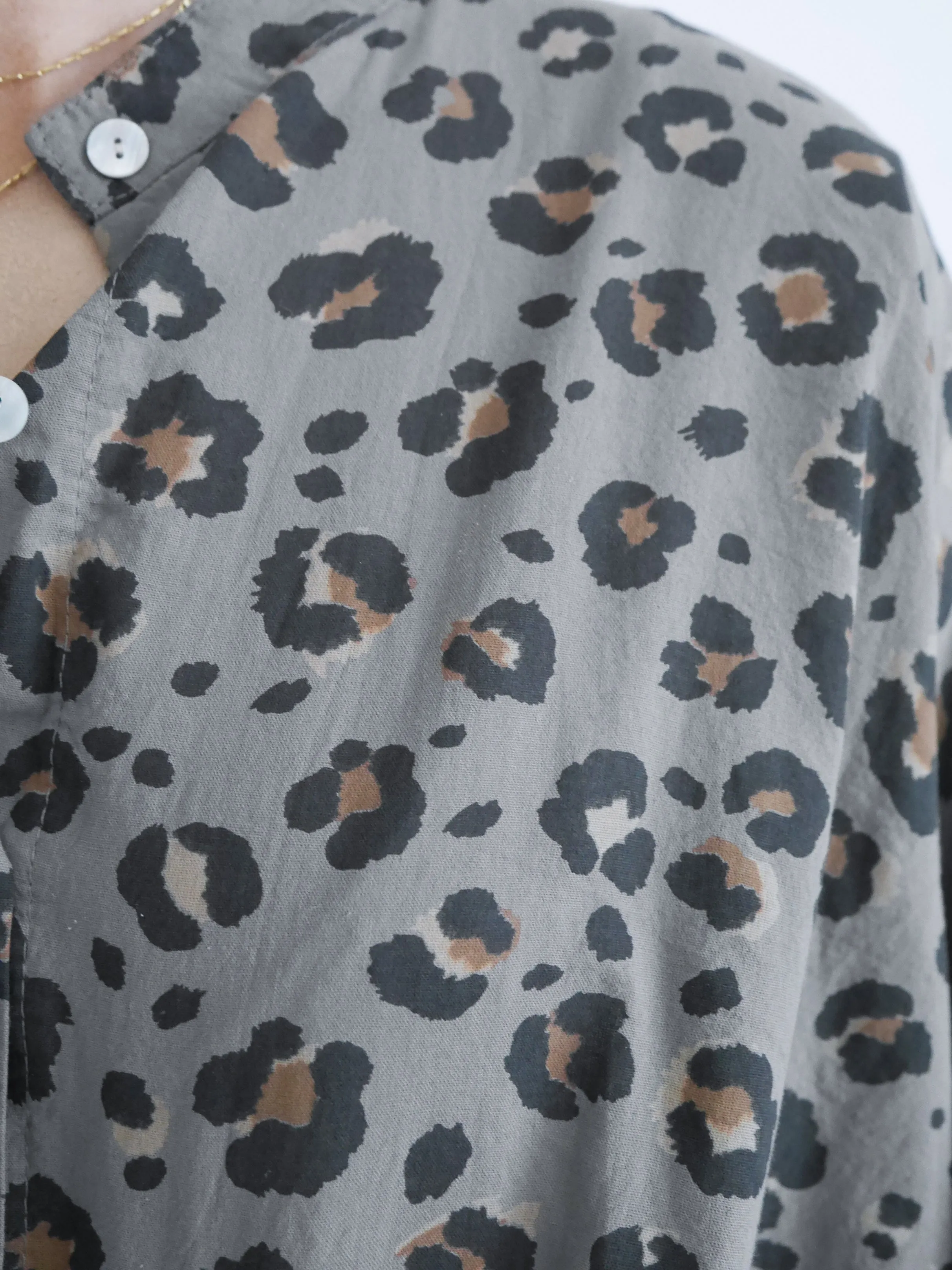 Leona Blouse Chocolate