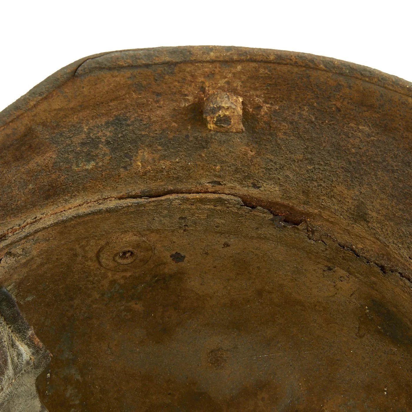 Original German WWI Battlefield Pickup M16 KIA Shot Through Helmet with Partial Liner - Size 66 Shell