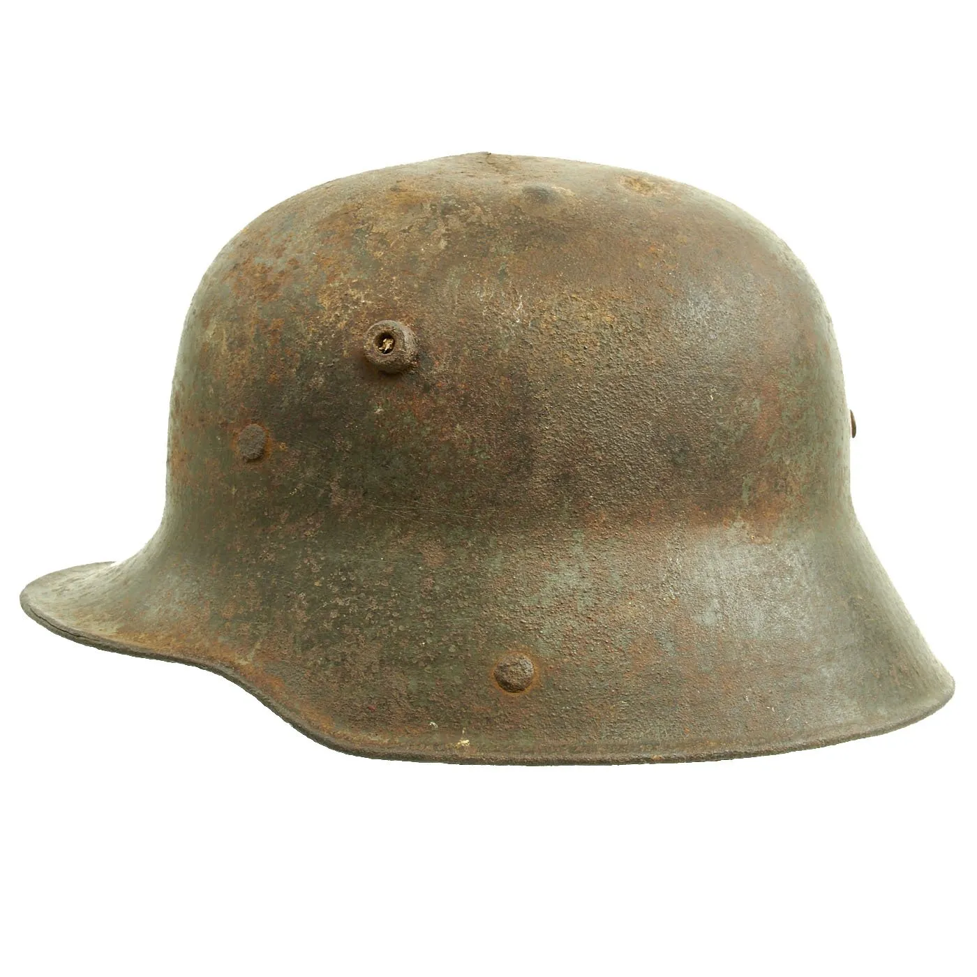 Original German WWI Battlefield Pickup M16 KIA Shot Through Helmet with Partial Liner - Size 66 Shell