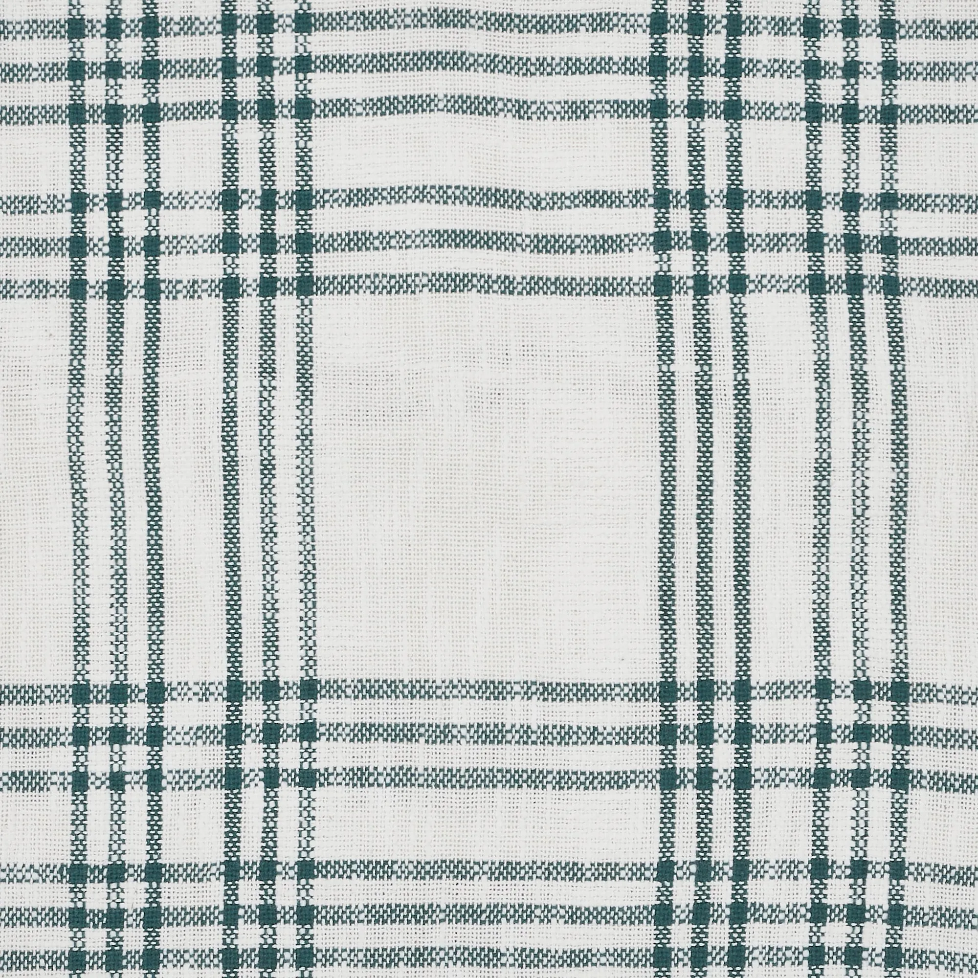 Pine Grove Plaid Tree Skirt 55