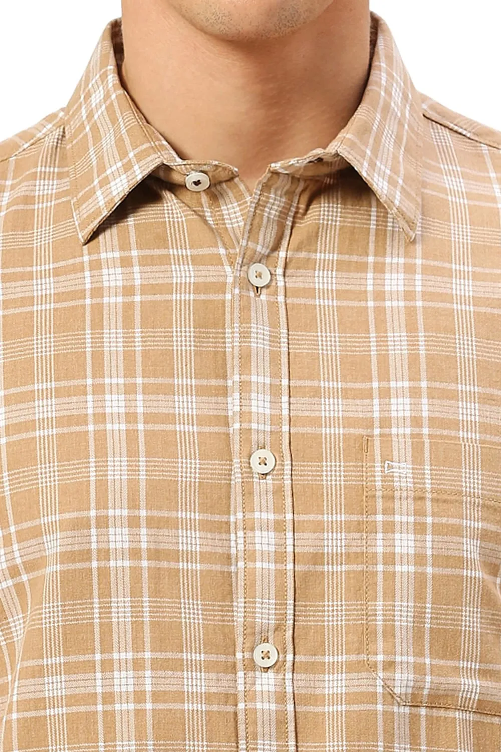 Slim Fit Cotton Twill Melange Checks Halfsleeves Shirt